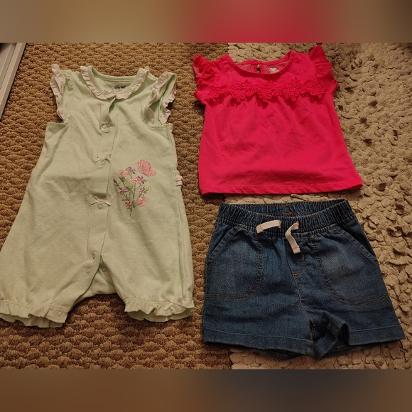 Baby Girl Clothes - Picture 1 of 6